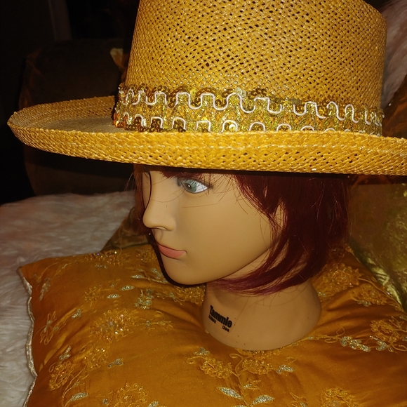 Sun hat - Picture 4 of 8
